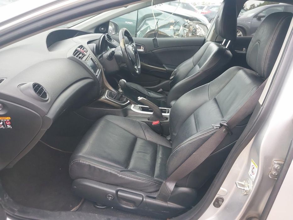 Honda Civic IX 1.8 benzyna anglik w calosci na czesci