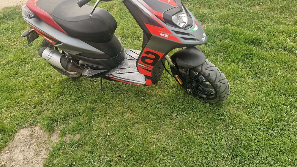 Skuter Aprilia sr 50