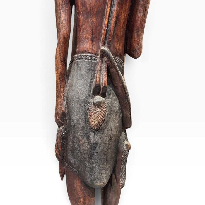 Escultura Africana em Madeira Caçador com Espingarda — 135 cm
