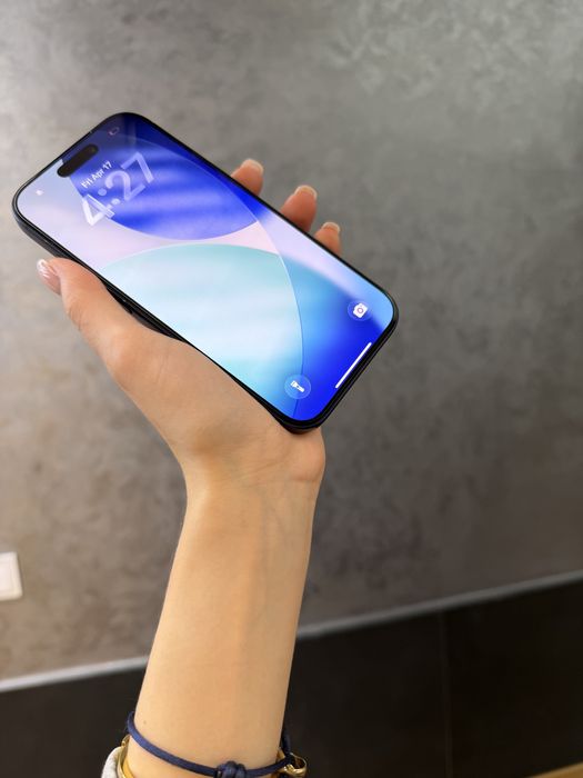 Б/у IPHONE 17Pro 512 Deep Blue Neverlock Костюшка,5 igrand
