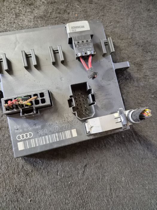 Moduł komputer sterownik świateł audi a4 b6 b7