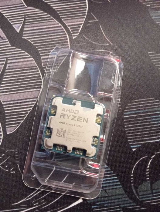 ПРОДАМ процессор AMD 5 7500F