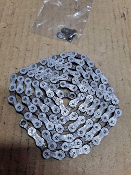 Łańcuch HG93 niewyciągnięty