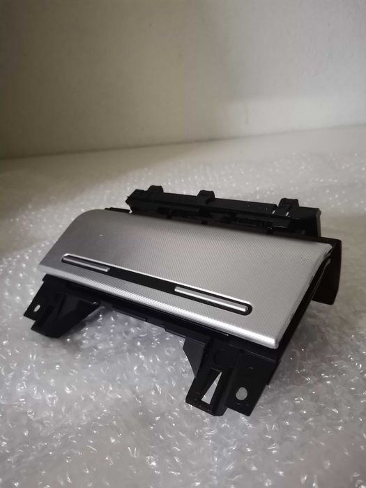 Cinzeiro Audi A4 B7 sline