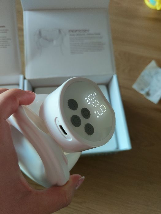 Laktator momcozy s12 pro dwie sztuki