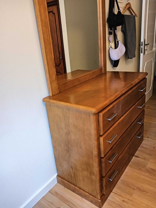 Mobília de quarto individual