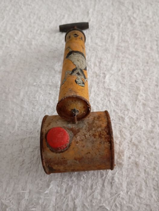 Pulverizador antigo