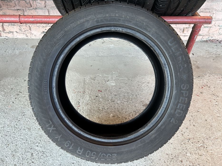 Комплект літніх шин 255/50R19 Gislaved