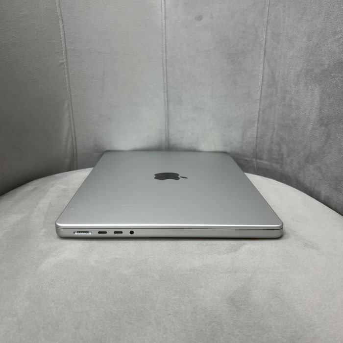 macbook pro 13 m1 16gb - Купити електроніку - Ціни на OLX.ua
