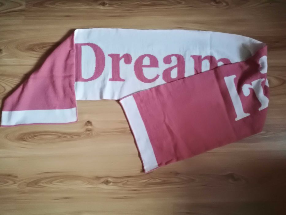 Szalik Plnylala Dreamgirl