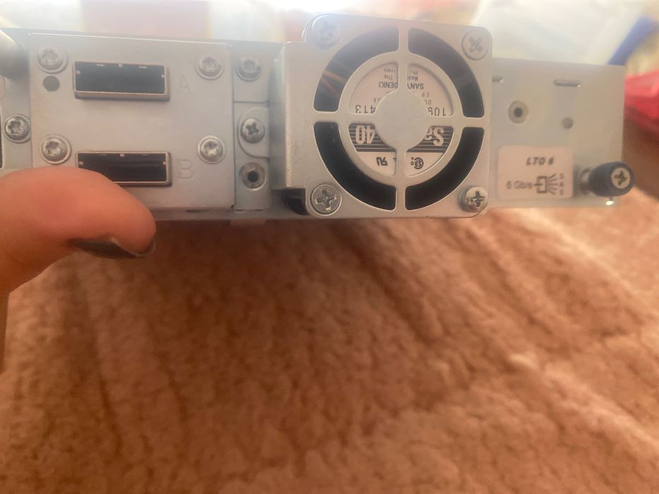 Peças de computador470221380293775361