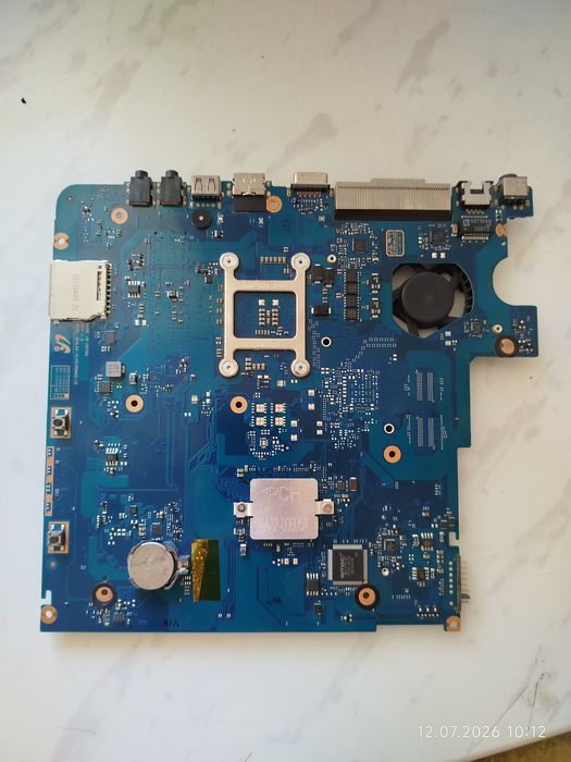 Материнська плата  Samsung 300v
