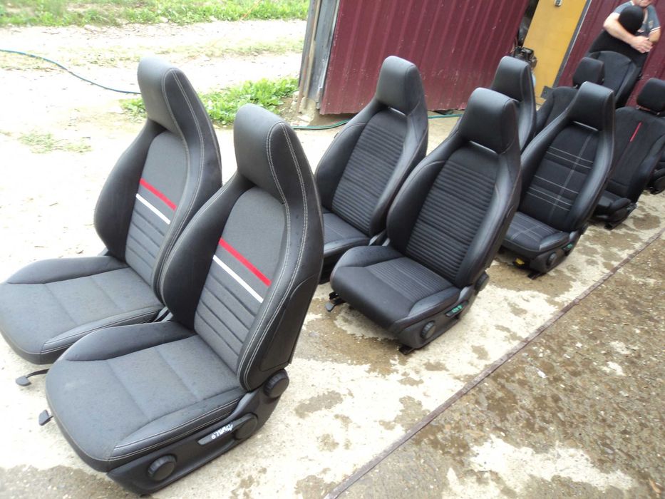 Мерседес GLA W176 W156 W117 рекаро віто сидіння Opel форд  ман рено