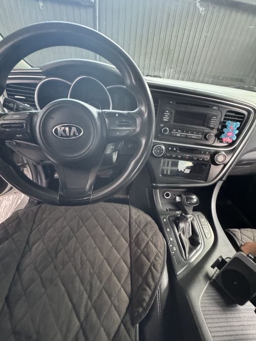 KIA K5 2014 року