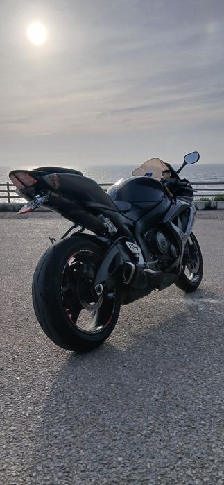Vendo ou troco GSXR k7