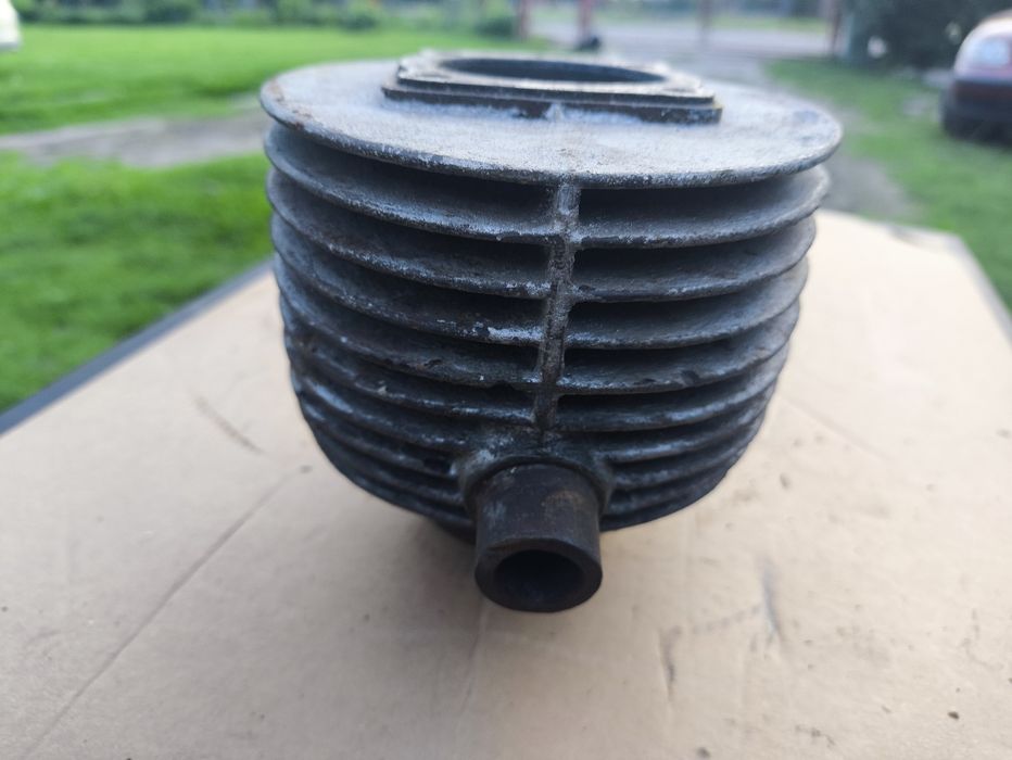 Cylinder wsk wfm okrągły 125