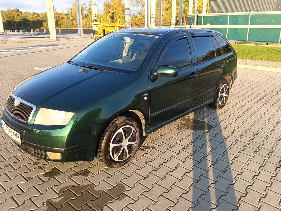 Продам машину терміново
