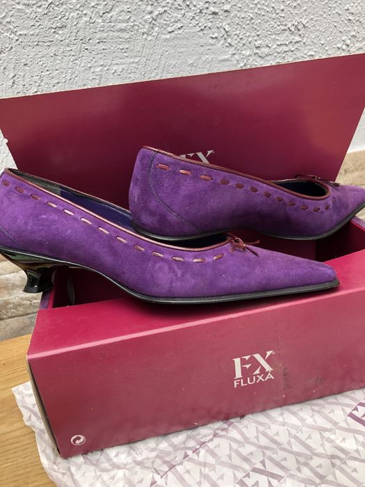 Sapatos Fluxa 37