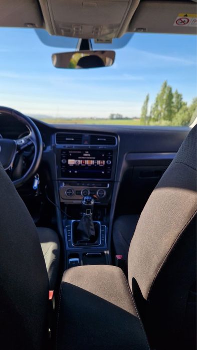 Vw golf variant.