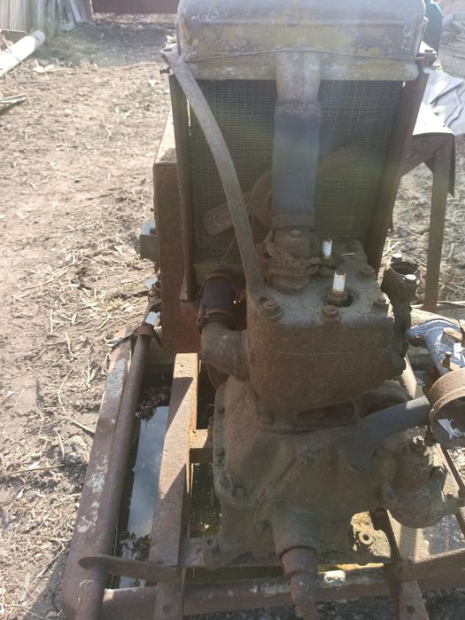 Двигун під відновлення