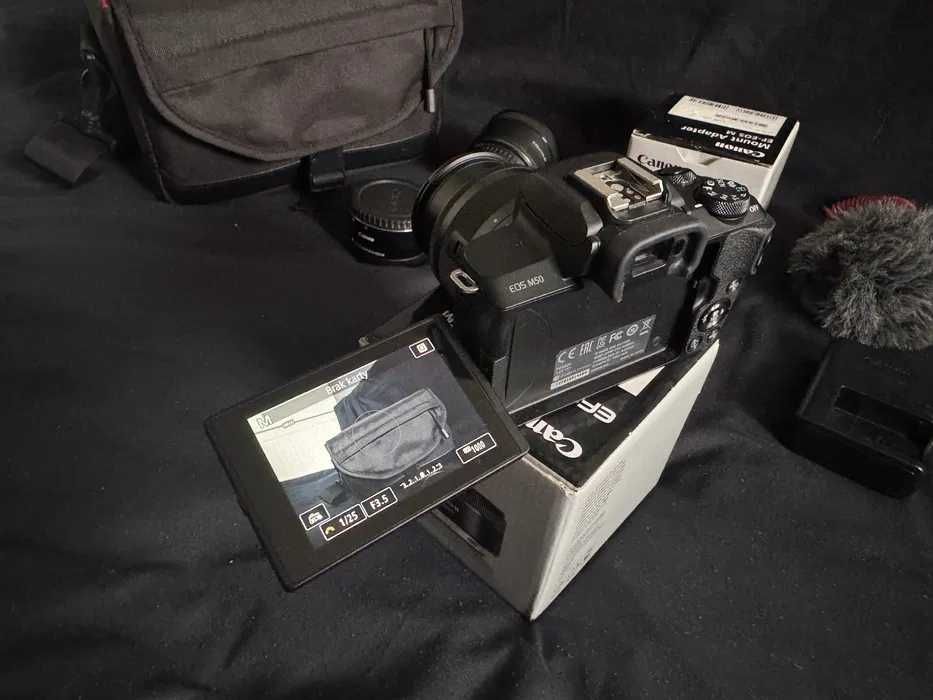Canon EOS M50 - 2 obiektywy