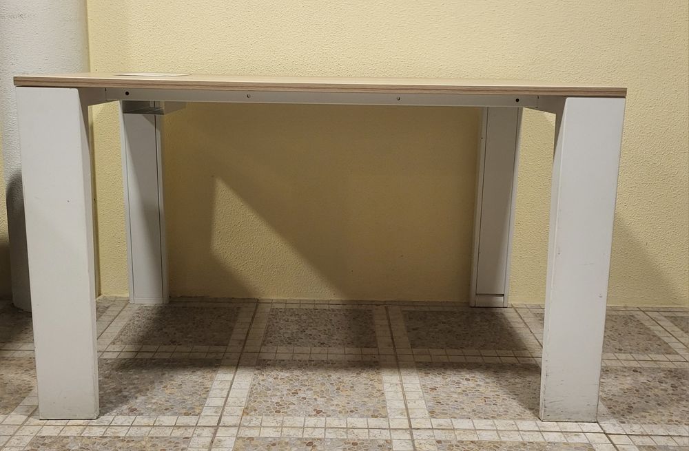 Mesa em Alumínio