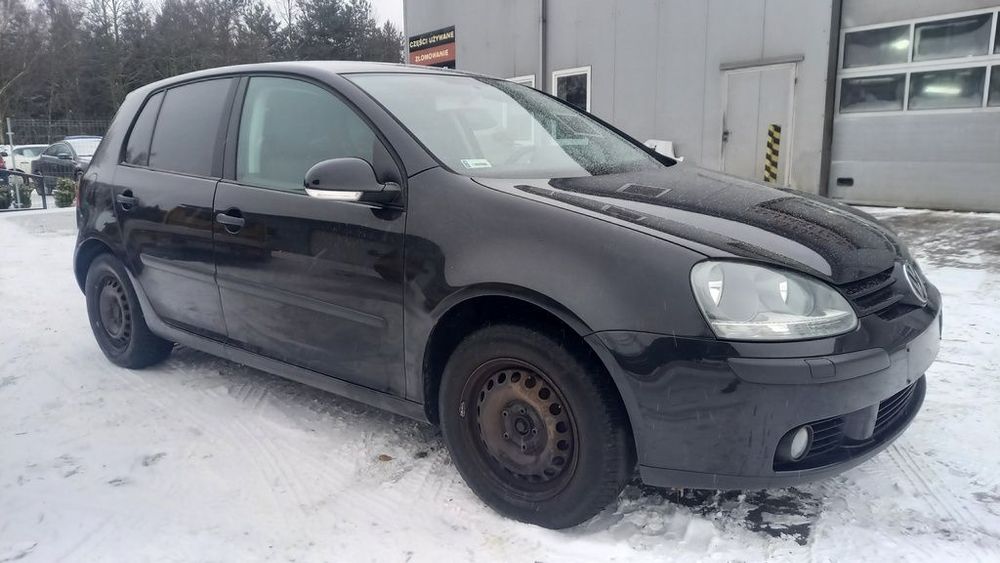 Volkswagen Golf V 1,6 benzyna silnik kod BGU BSF BSE CCSA maska klapa zderzak błotnik drzwi kod lakieru LC9Z reflektor lampa