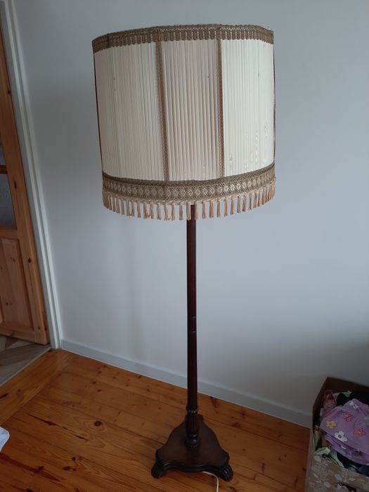Lampa stojąca podłogowa antyk drewniana