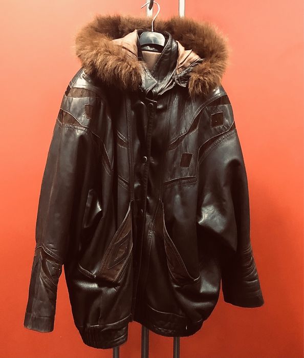Casaco de pele verdadeiro, Tamanho 42, XL pequeno.