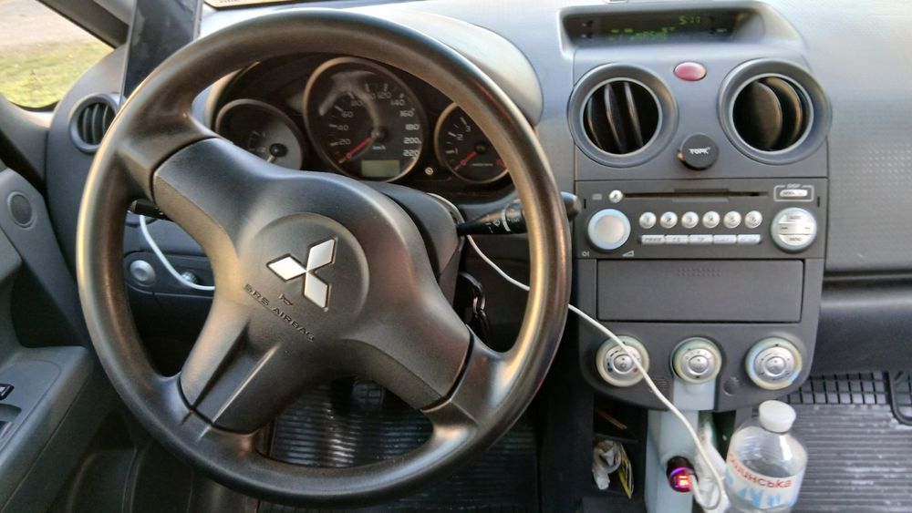 Mitsubishi Colt 200X | Надійне та економне