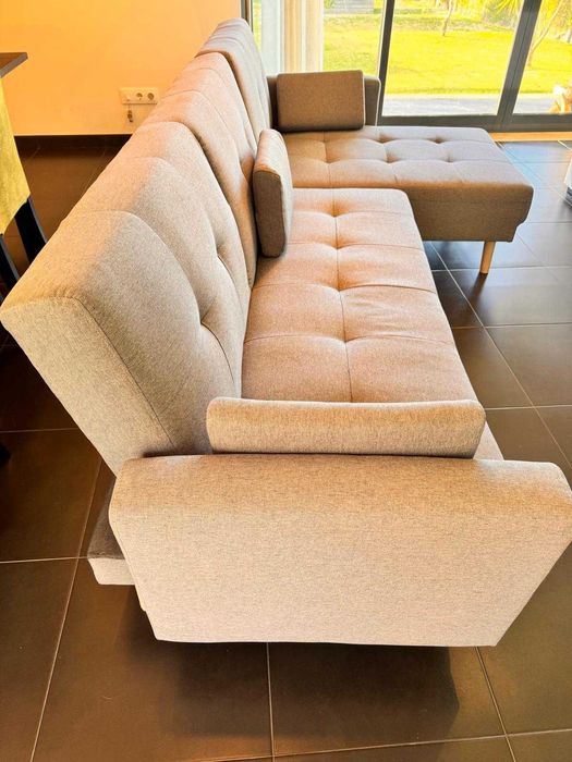 Sofá Chaise Longue Cama Reversível Estofada em Tecido