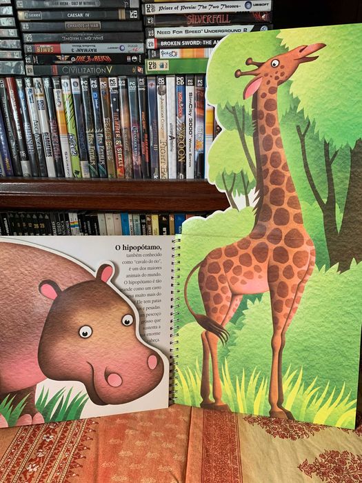 Giant Fold-Out Animals – Tall, Wide, Large, and...64398307995905121
