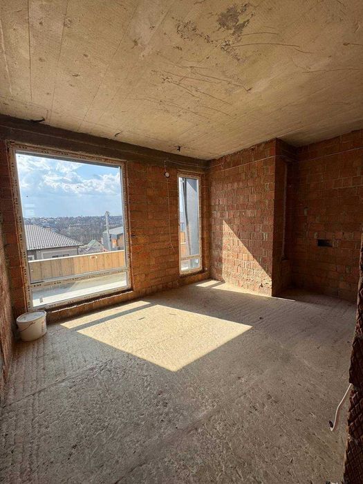 Продається дуплекс Чагор, вул. Коцюбинського