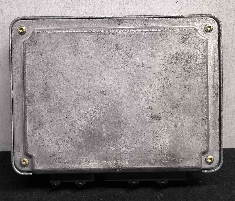Centralina Motor / ECU VW PASSAT B5 (3B2) ano 2000