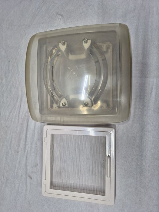 Okno dachowe do kampera