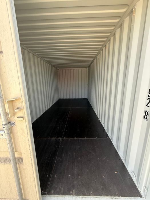 20DV Kontener Morski Nowy ral 1015