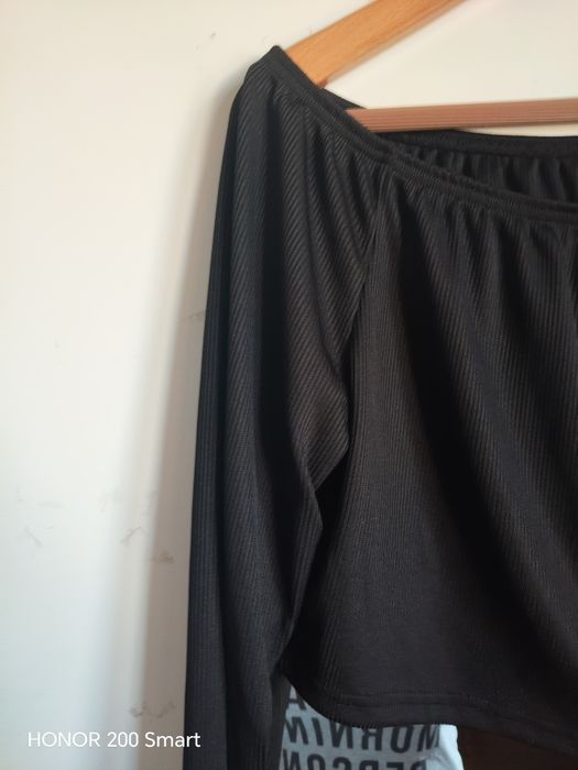 Nowa z metką piękna czarna bluzka L 40 prążek