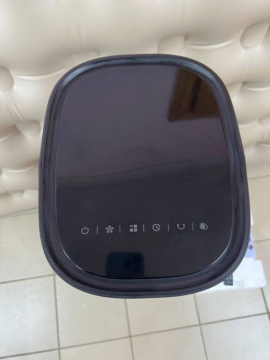 Воздухоохладитель Klarstein с водяным охлаждением, цвет черный