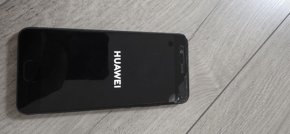 Huawey p10 uszkodzony
