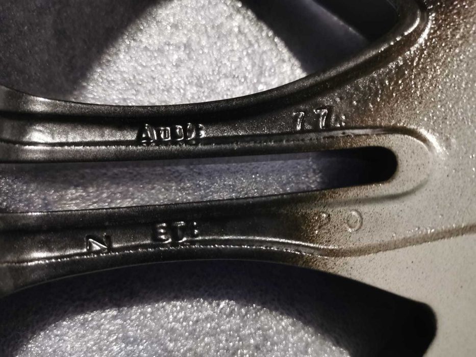 Alufelgi TA-061 8Jx18 BMW seria 5 M5 5x120 ET20 nowe