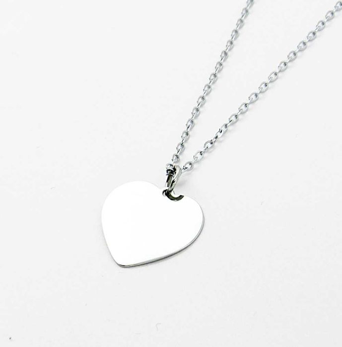Naszyjnik stal chirurgiczna stópki stopy serce celebrytka srebrna C349