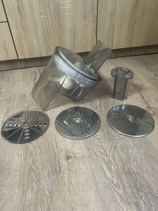 Насадка  овочерізка для кухонного комбайну Bosch MUM 5