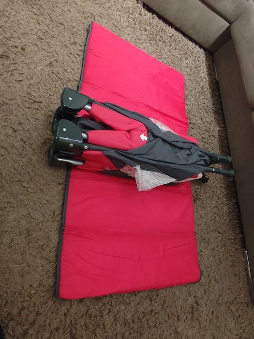Cama de Viagem para Bebé - Como Nova!