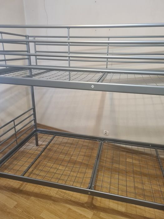 Łóżko metalowe piętrowe podwójne