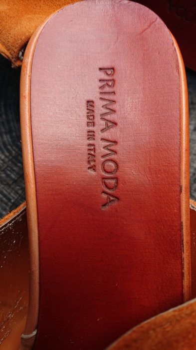 Prima Moda pomarańczowe zamszowe klapki koturny sandały sandałki.