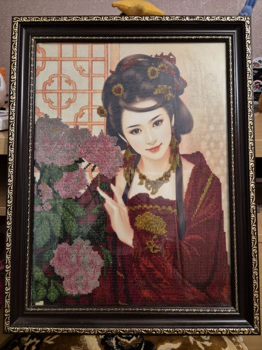 Продам вишиту картину бісером