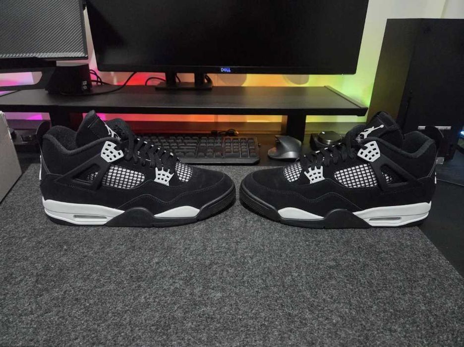 Jordan 4 Retro White Thunder R.46