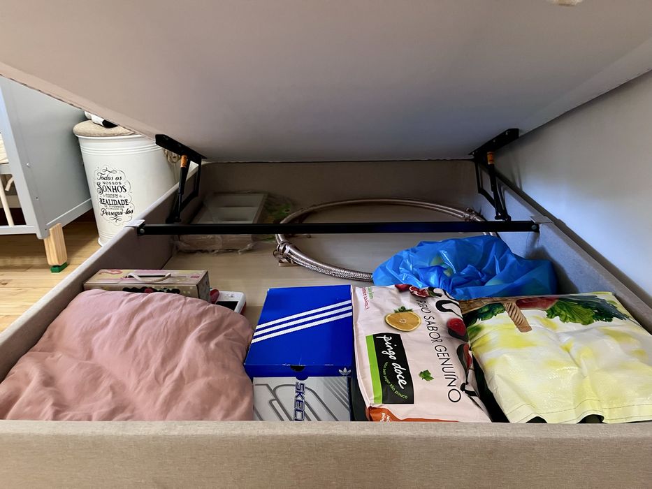 Cama / Sommier com colchão