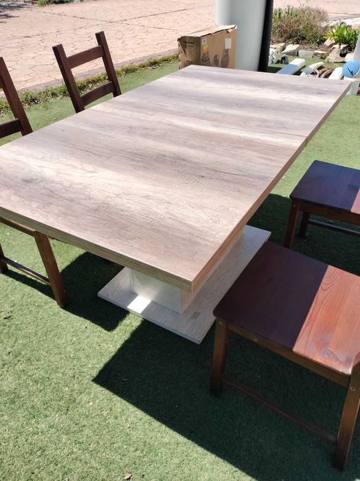 Mesa de cozinha extensível
