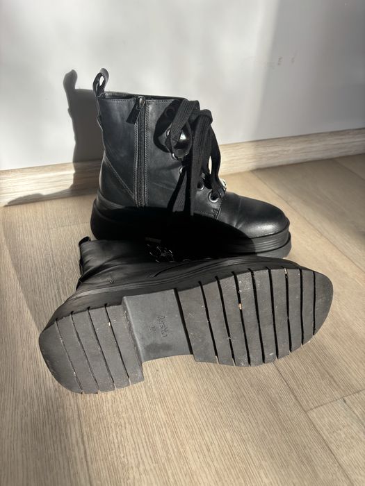 Черевики Bershka